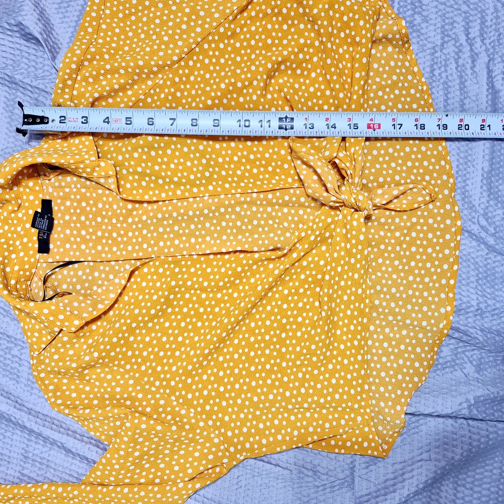 Forever 21 Contemporary Women's Polka Dot Tie Crop Top Size XS - Picture 7 of 7